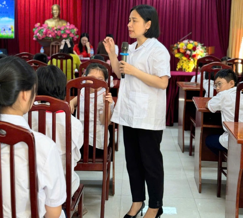 Phường Hà Khánh: Tổ chức tọa đàm “Không để trẻ cô đơn, bảo vệ trẻ em trước nạn xâm hại”